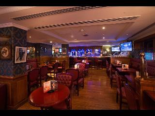 Arabian Courtyard Hotel And Spa – Image 2